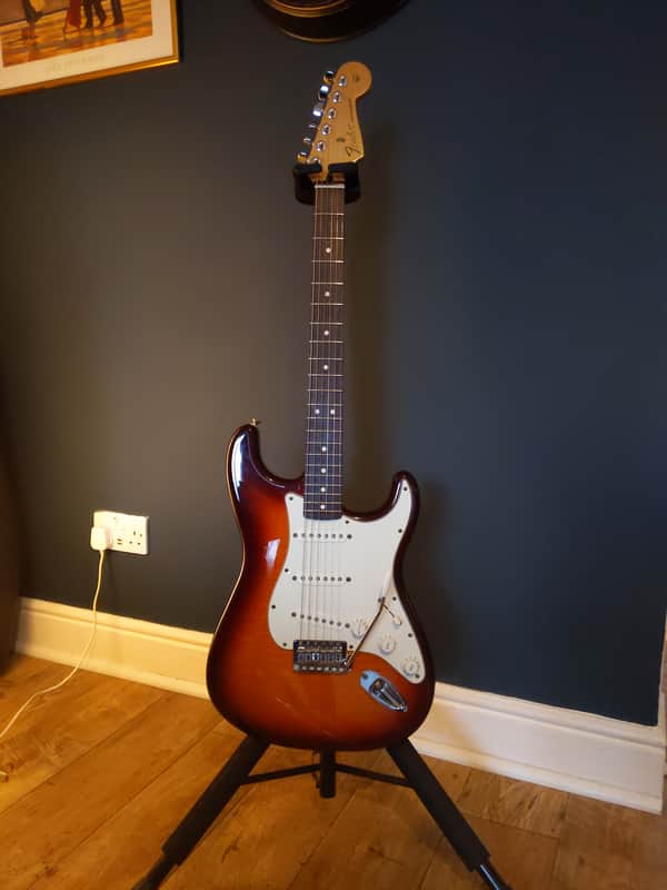 Fender Standard Stratocaster Plus Top 2013 - 2017 image 1