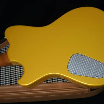Powers Electric A-Type Select Flame Transparent in Saffron Yellow Metallic image 11