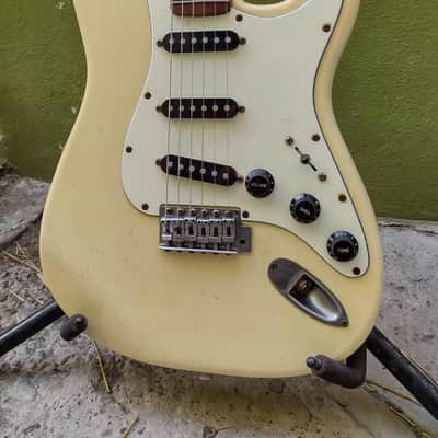 Fernandes The Revival JAPAN Stratocaster RST50 Olympic White w/ original case image 1