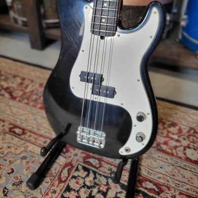 Fender American Standard Precision Bass w/ Rosewood Fretboard 1997 - Black W/ Bag (C013-G18) image 2