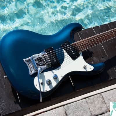 Mosrite of California 1965- '66 Reissue - "The Ventures" Model - Ink Blue - Moseley Vibramute - image 2