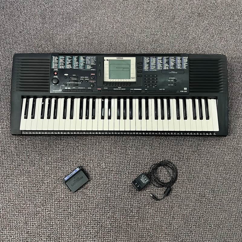 Yamaha PSR-330 61-Key Music Workstation Keyboard image 1