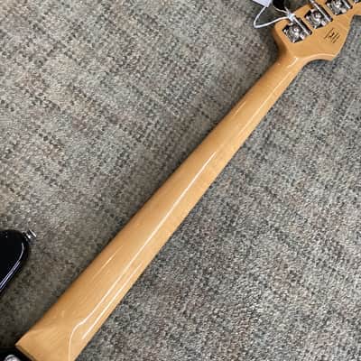 Squier Classic Vibe '70s Jazz Bass Left-Handed in Black image 6