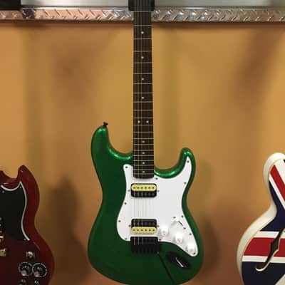 Squire Affinity Double Fat Strat - Sparkle Green image 4