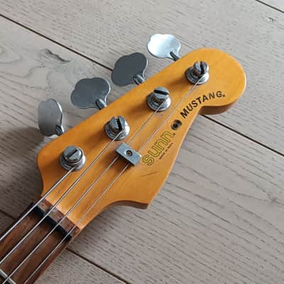 Sunn Fender Mustang Bass 1980s - Black image 3