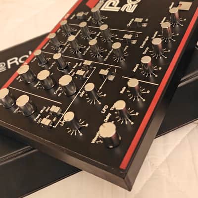 Roland PG-200 Synthesizer Programmer | Reverb