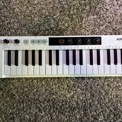 Arturia KeyStep 37 MIDI Controller 2021 - Present White