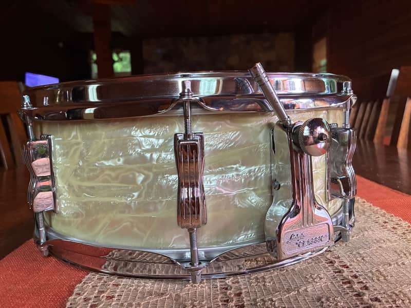 Ludwig Jazz fest 1966 - Pearl white P87 throw off E/C image 1