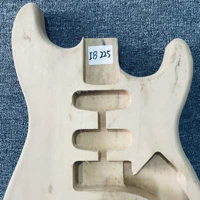 Basswood HSS Guitar Stratocaster Strat Style Body image 2
