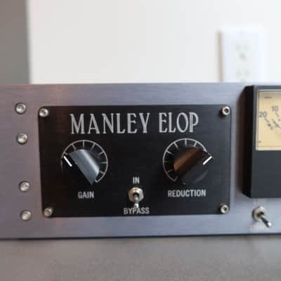 Manley Labs ELOP Dual Channel Electro-Optical Leveling Amplifier / Compressor 2000s - Purple image 3