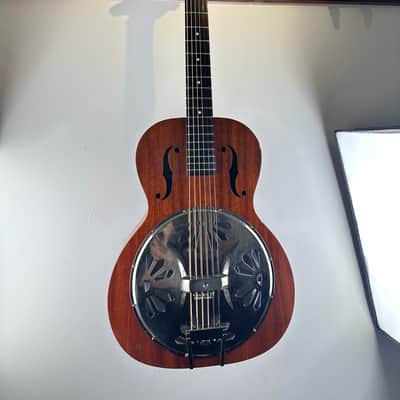 Gretsch G9200 Boxcar Round-Neck Resonator Guitar 2010s Natural image 4