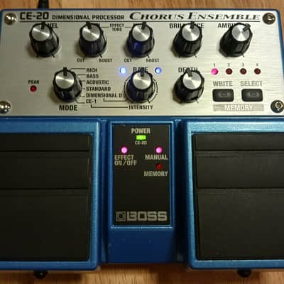 Boss CE-20 CHORUS ENSEMBLE - Twin Pedal 2003 - Blue image 2