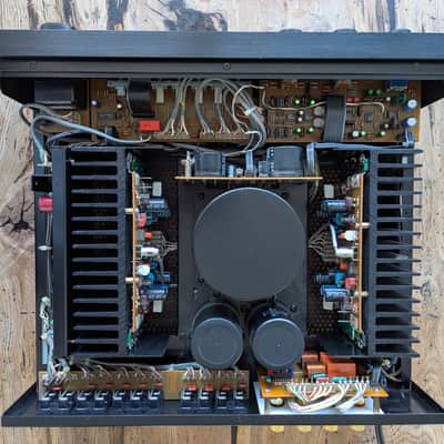 Accuphase E-205 1986 - Black image 7