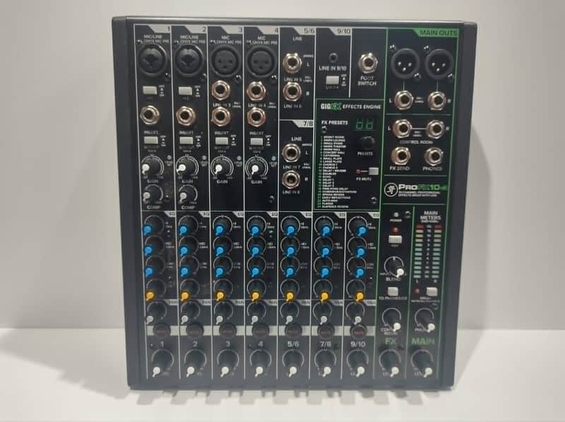 Mackie ProFX10v3 10-Channel Professional Effects Mixer with USB 2020's - Black image 1