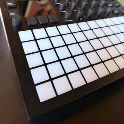 Polyend Synth Polyphonic Desktop Workstation 2024 - Present - Black image 2