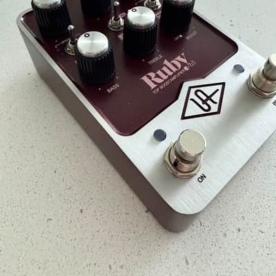 Universal Audio Ruby ’63 Top Boost Amplifier 2022 - Present - Ruby / Silver image 3