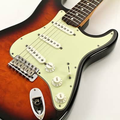 Fender 30TH Anniversary  Guitar Center '62  reissue Stratocaster 1994 with Hard Shell tweed Case image 5