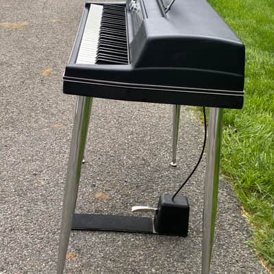 Restored Wurlitzer 200A Electric Piano image 3