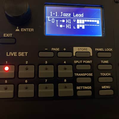 Yamaha YC61 61-Key Stage Keyboard image 4
