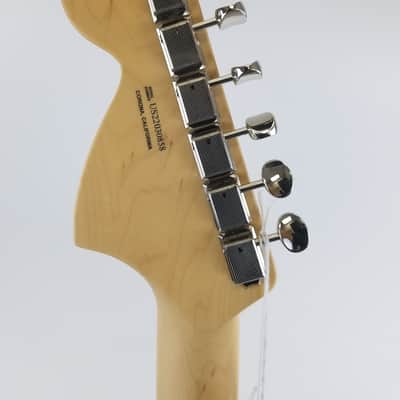 Fender American Performer Stratocaster with Rosewood Fretboard 2022 Arctic White image 11
