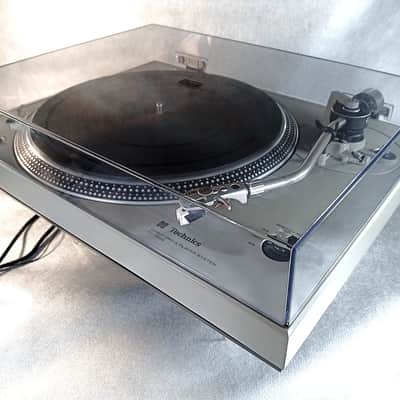 Technics SL 1500 giradischi MK I / Year 1977 image 8