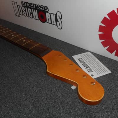 Allparts Fender Licensed Neck For Strat, Rosewood Fingerboard, Aged Satin Poly Finish, SRVF-C image 2