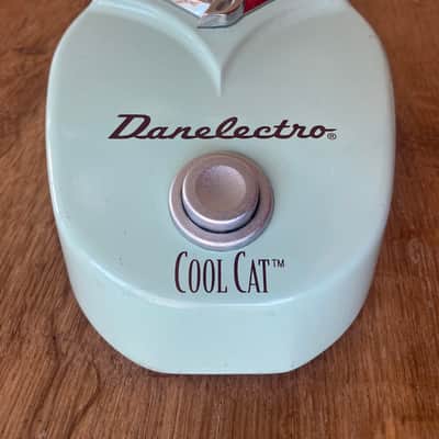 Danelectro Cool Cat Chorus image 5