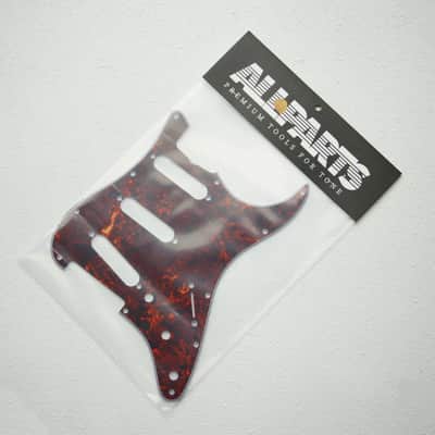 ALLPARTS Fender ST-62 Vintage 60s Original Guitar Pickguard (With 1 bottle of special maintenance oil) image 2