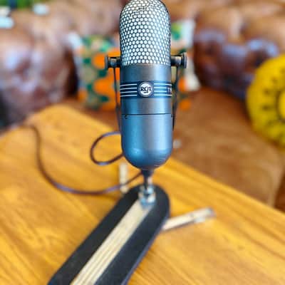 Mint* RCA 77-DX Ribbon Microphone -1960s (#11) Umber Gray image 2
