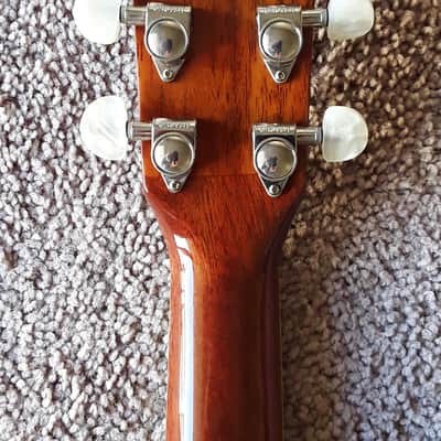 Alvarez AD90SCK Acoustic Electric Cutaway Guitar with TKL Hard Case image 14