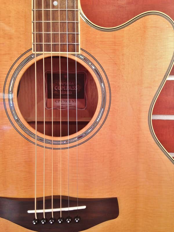 Yamaha CPX700 ii NT Natural, Compass Series, Right-handed, 6