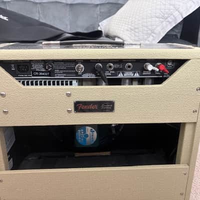 Fender '65 Princeton Reverb Reissue "Blonde Wheat" FSR Limited Edition 12-Watt 1x10" Guitar Combo 2021 - Blonde / Wheat image 3