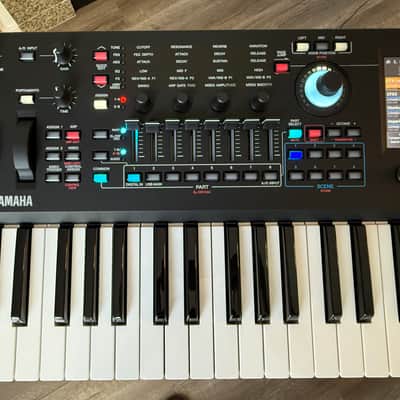 Yamaha MODX M6 61-Key [MINT condition] image 2