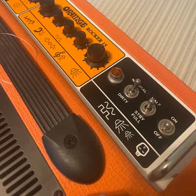 Orange Rocker 15 2-Channel 15-Watt 1x10" Guitar Combo 2017 - Present Orange image 5