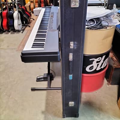 Yamaha P90 Stage Piano image 4