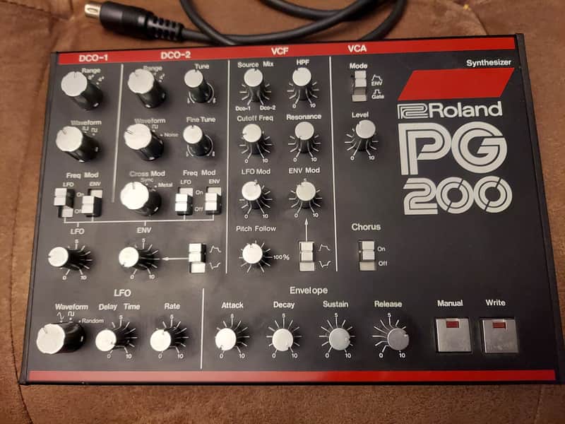 ジャンク品　Roland PG-200シンセサイザー　プログラマー Roland PG-200 Synthesizer Programmer | Reverb