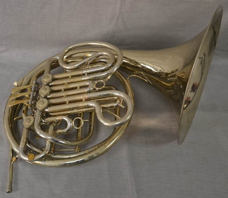 Trompa Sib/Fa Holton 179 en buen estado. image 1