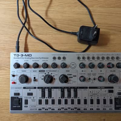 Behringer TD-3-MO Modded Out Analog Bass Synthesizer 2022 - Present - Silver image 2