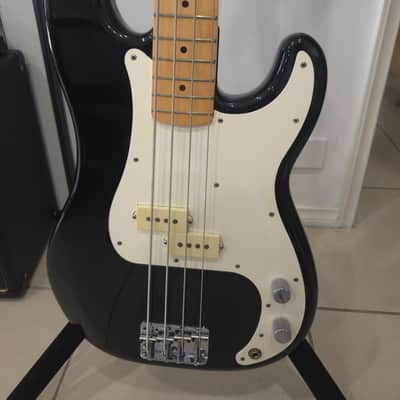 1983 American Fender Precision Bass (Fullerton Factory) in Excellent Condition image 2