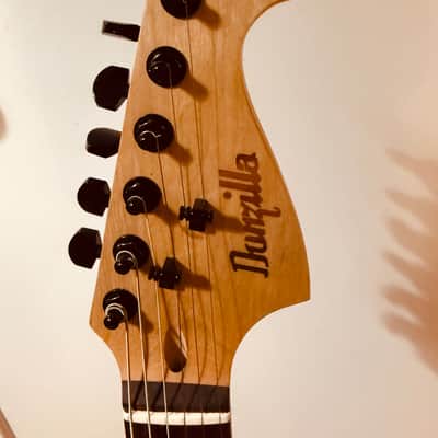 Donzilla Pink Strat image 3