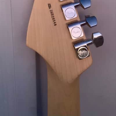 Fender Stratocaster 2006 - Cream/White image 11