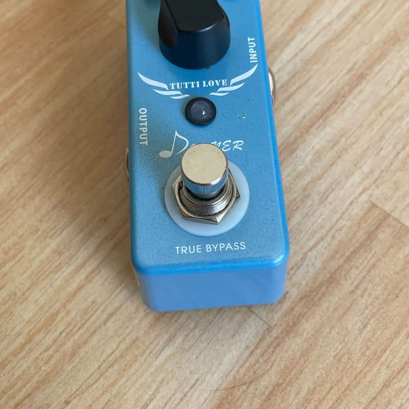 2010s Donner Tutti Love Chorus Blue