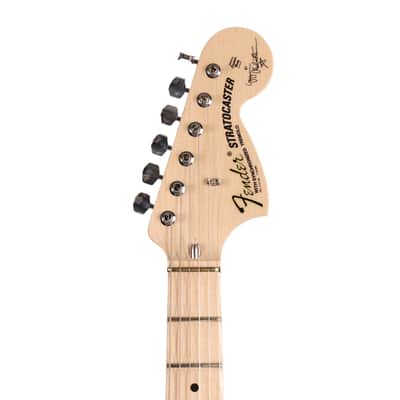 Fender Artist Series Yngwie Malmsteen Stratocaster Vintage White image 7