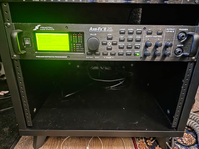 Fractal Audio Axe-FX II XL 2014 - 2015 - Black image 1
