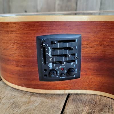 Larrivee OMV-03 2004 Mahogany W/ stock pickup system & hard case- Natural image 18