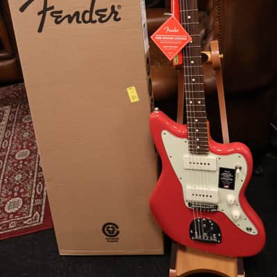 Fender American Professional Classic Jazzmaster Faded Dakota Red image 7