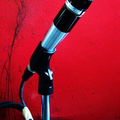 Vintage 1970's Shure 545SD Unidyne III dynamic cardioid microphone Low Z w accessories 545 545D 545S SM56 image 3