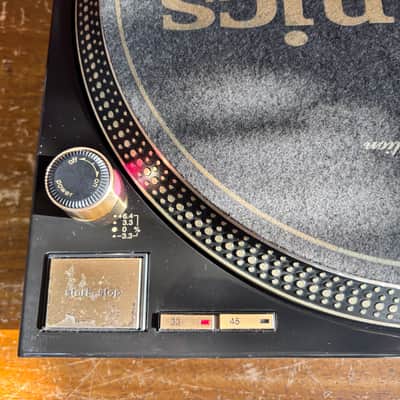 Technics SL-1200GLD Limited Gold Edition Direct Drive Turntable System image 2