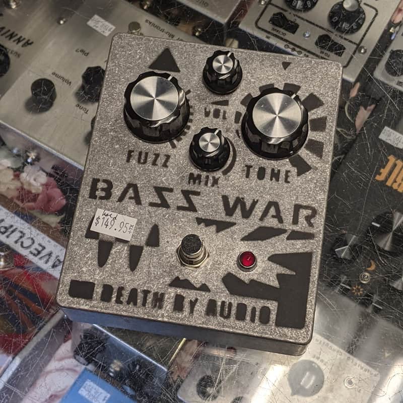 Death By Audio Bass War image 1