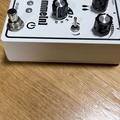 Drolo Stamme[n] V4 2020 - Present - White freeze reverb resonator image 3